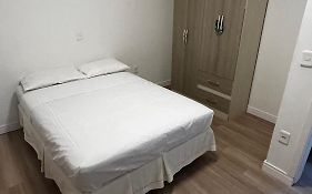 Apartamento à 100 metros do mar - Meia Praia